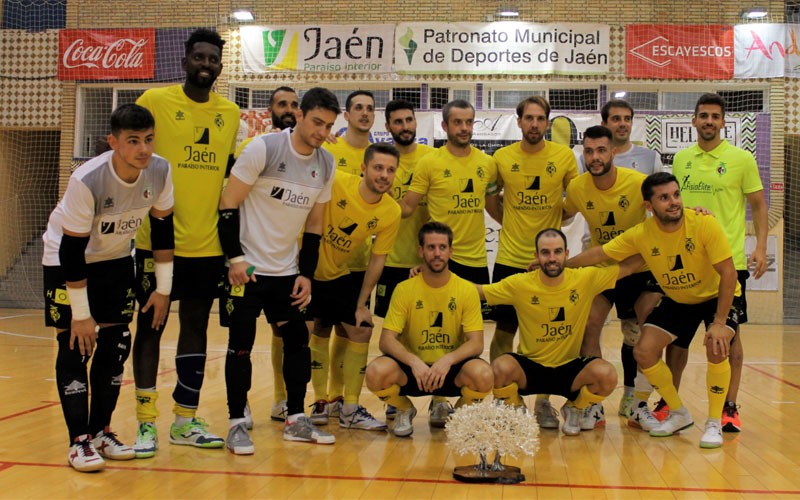 El VIII Trofeo El Olivo se tiñó del amarillo del Jaén FS