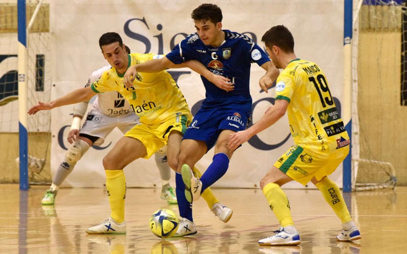 El Jaén FS inicia la temporada con un empate frente a Valdepeñas