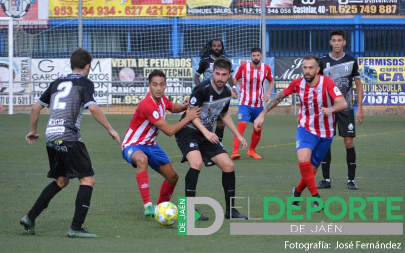 El Mancha Real suma la primera victoria de la temporada contra el Porcuna