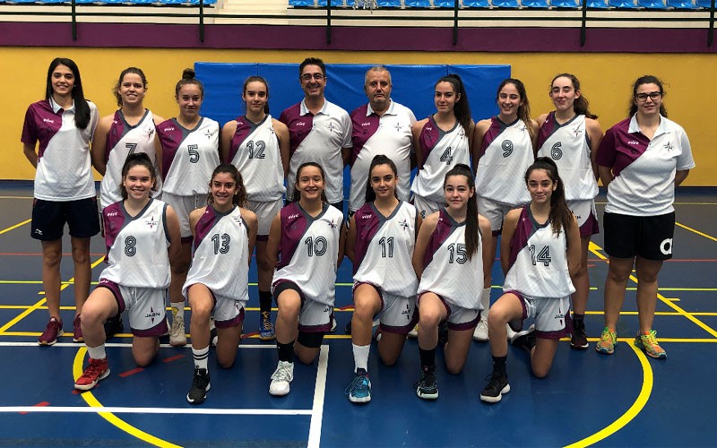 La selección cadete femenina de Jaén de baloncesto se prepara para el Andaluz