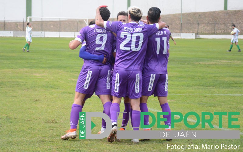 El Real Jaén regresa a la senda del triunfo venciendo al Antequera