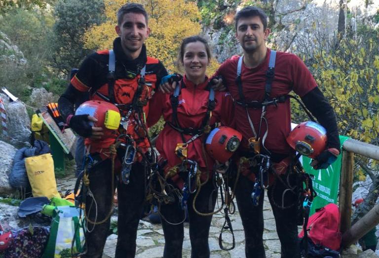 El GEV de Villacarrillo cierra temporada ganando el Andaluz de Travesía en Cueva