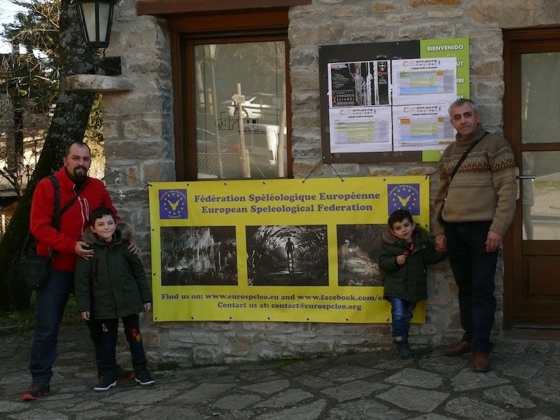 El GEV participa en el X Congreso Español de Espeleología