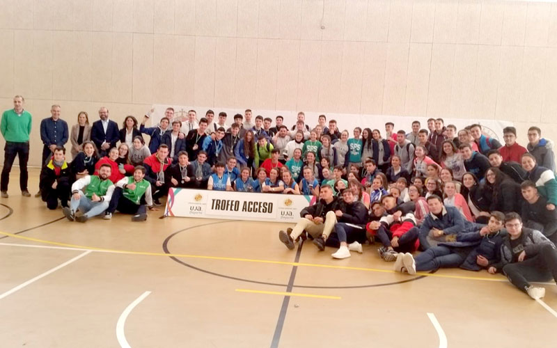 Entregadas las medallas del Trofeo Acceso de la UJA en el Campus de Linares