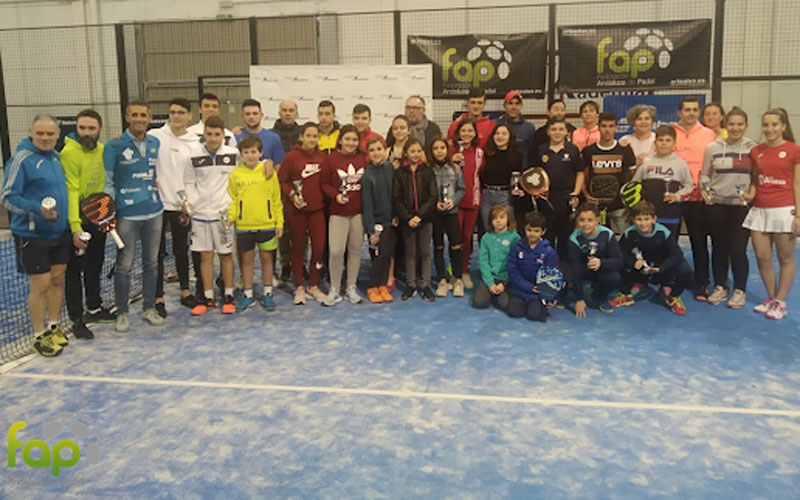 El Provincial de Padel Menores y Veteranos reunió a más de 140 participantes