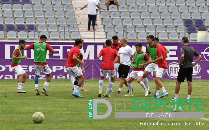 Real Jaén, Linares, Porcuna y Mancha Real paralizan sus entrenamientos