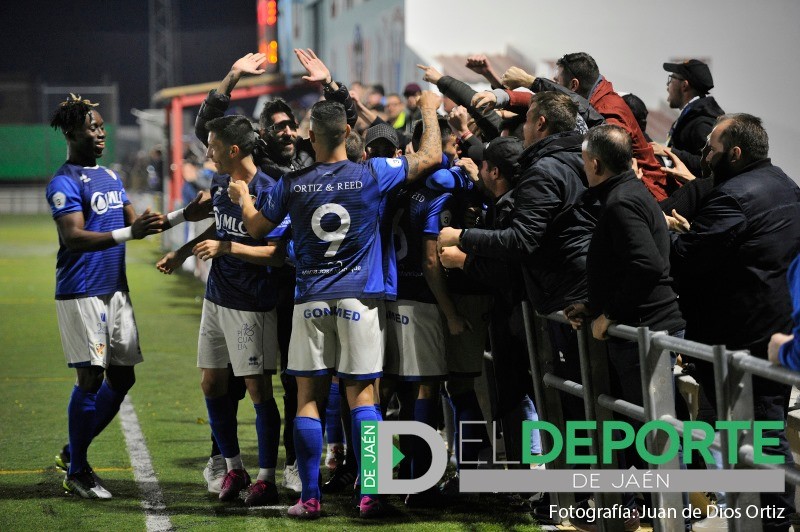 El Linares entrenará a puerta cerrada como medida contra el coronavirus