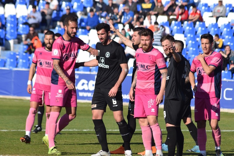 El Palo provoca la segunda derrota del Linares Deportivo