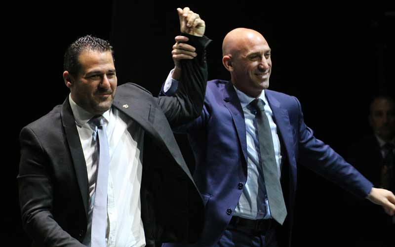 Los clubes andaluces de fútbol y fútbol sala quieren acabar la liga