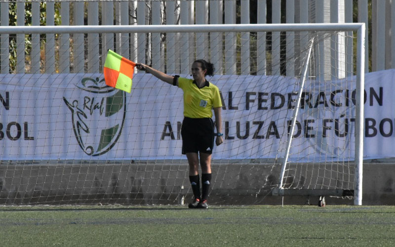 Maribel Serrano, candidata al ascenso arbitral a la Liga Iberdrola