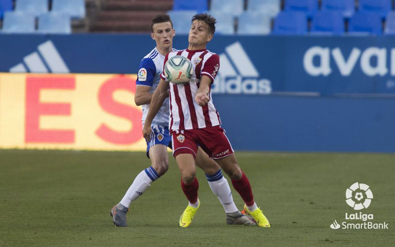 corpas en un partido con el almería