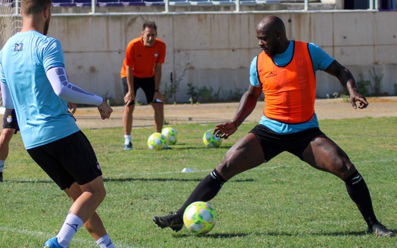 El acuerdo entre Real Jaén y Emaná, pendiente del ok de la RFEF