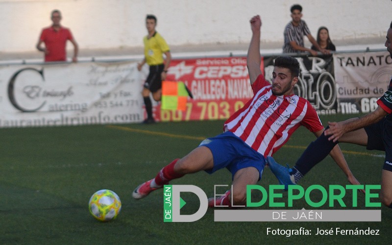 sergio pérez en un partido con el atlético porcuna