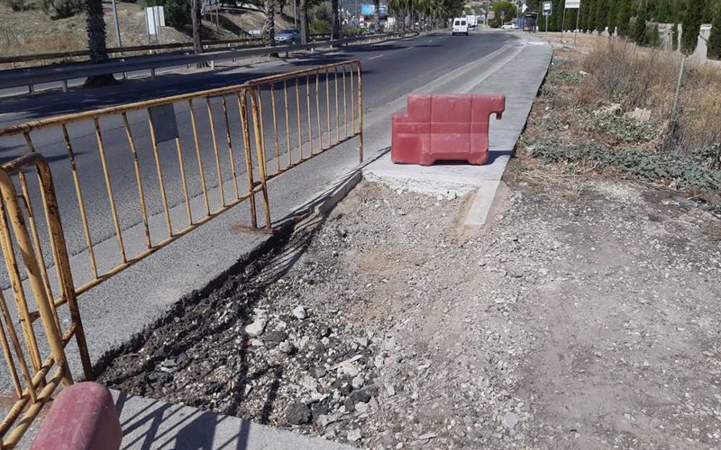 Obras de mejora en el acceso peatonal al Estadio La Victoria