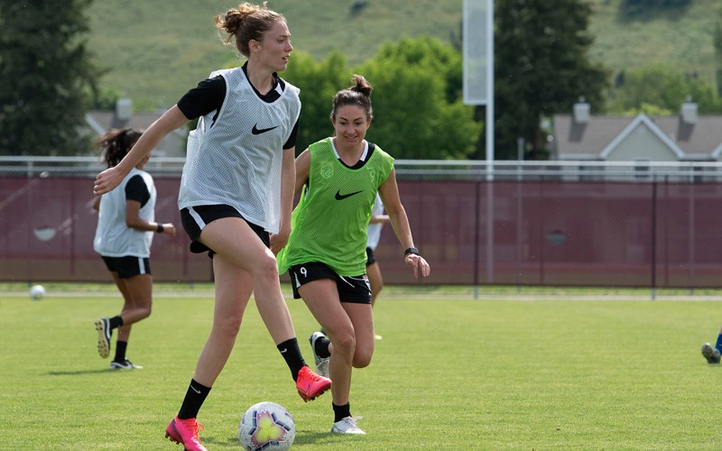 Celia Jiménez, titular en la primera victoria del OL Reign en la NWSL Challenge Cup