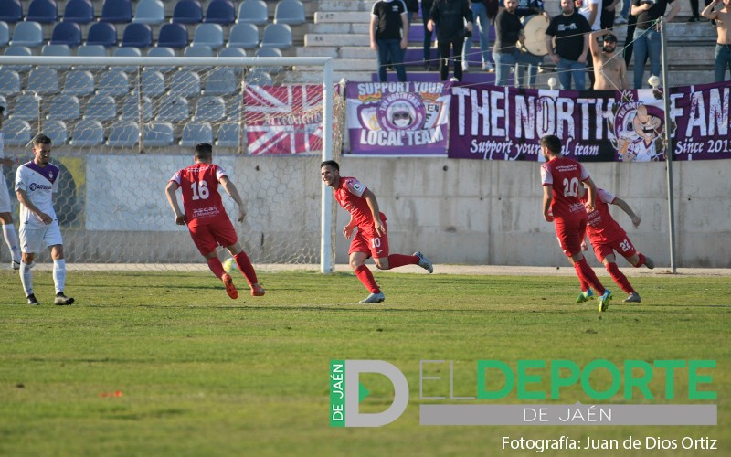 El partido entre Real Jaén y Torreperogil, el domingo a las 11:30