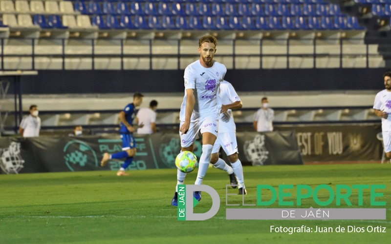 Adolfo continuará en la plantilla del Real Jaén