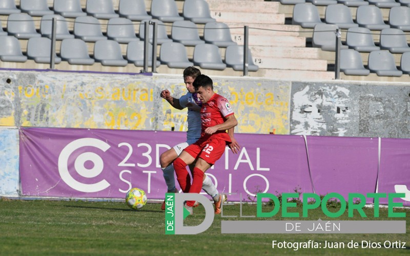 Adri Goméz volverá a jugar con el CD Torreperogil