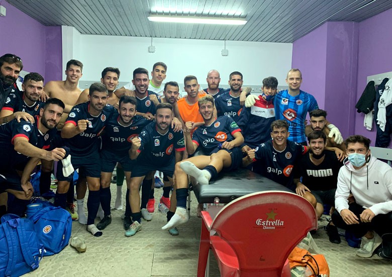 El Torredonjimeno empata en La Victoria y elimina al Real Jaén de la Copa RFAF