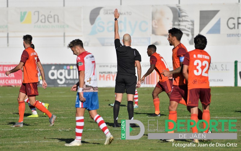 Los árbitros andaluces explicarán las nuevas normas a clubes de Tercera y División de Honor