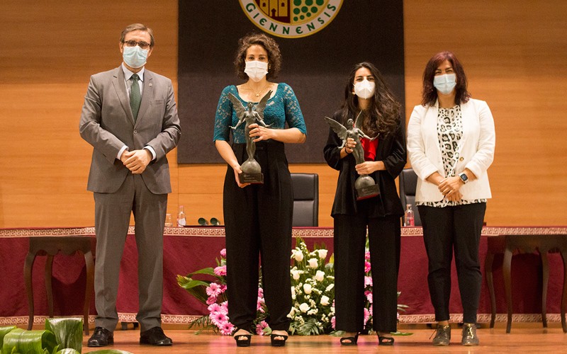 Mª Ángeles Ruiz y Carmen Cano, premio ‘Natural de Jaén’