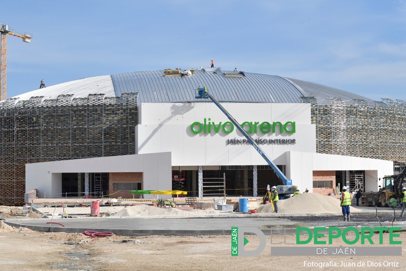 Colocados los rótulos en el Olivo Arena