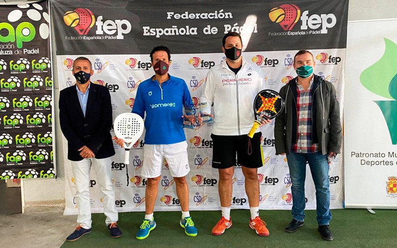 Héctor Perona y Willy Castañón, campeones en el Nacional de Pádel veteranos en Jaén