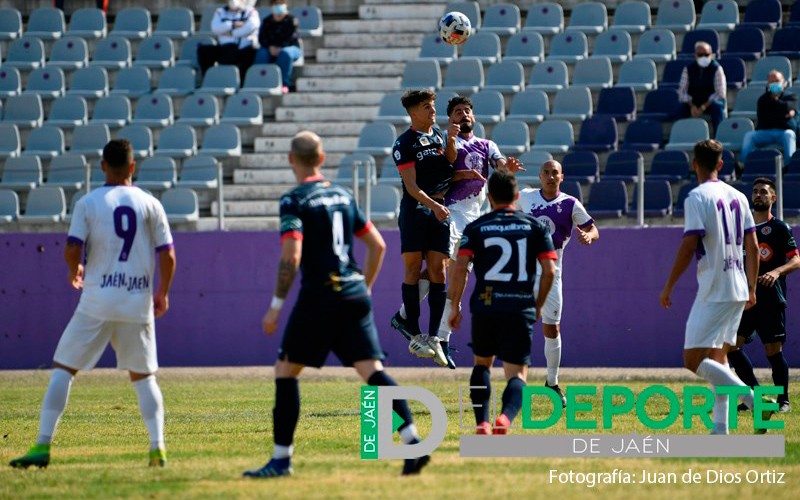 Los clubes jiennenses de Tercera piden a la RFAF que pare la competición 15 días