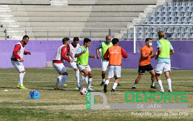 El Real Jaén vuelve a los entrenamientos con Pajares al mando