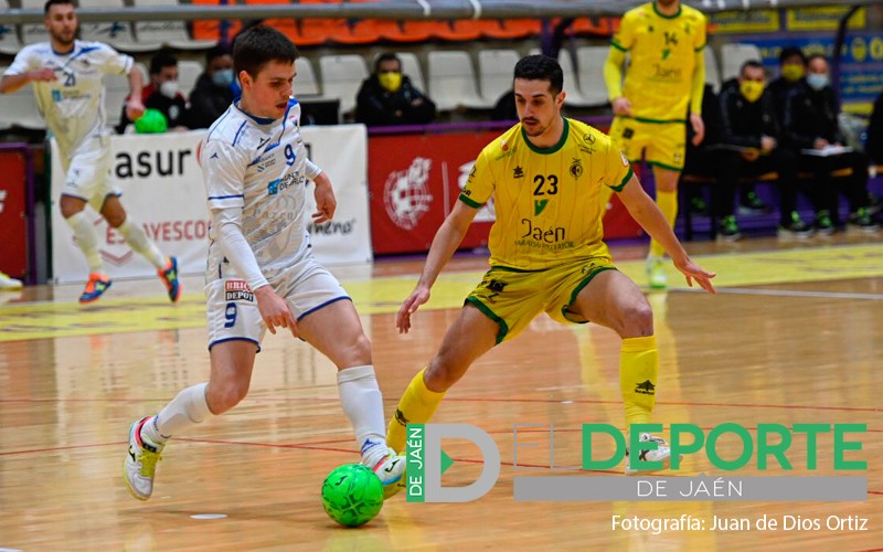 piqueras jugador del jaén paraíso interior