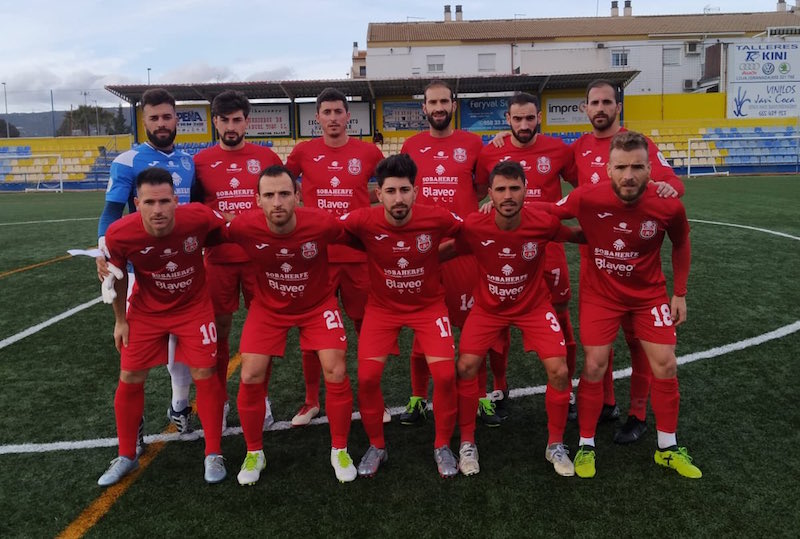 El Torreperogil se mantiene como líder de Tercera tras ganar al Huétor Tájar