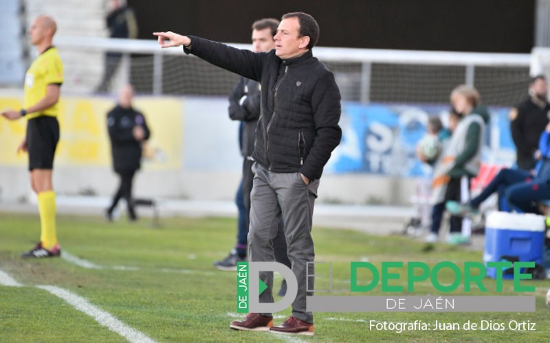 Alberto González: «El partido ante el Betis Deportivo es muy importante para la historia del Linares”