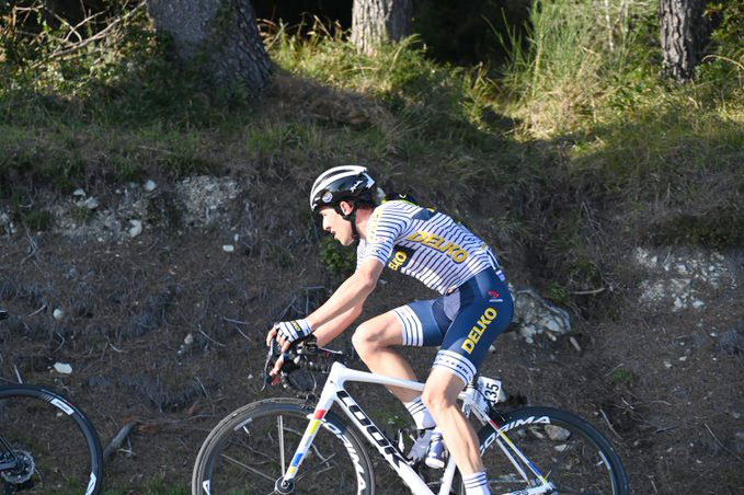 Díaz Gallego mantiene sus buenas sensaciones en la general del Tour de los Alpes Marítimos