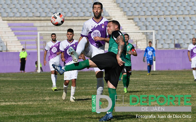 Horario confirmado para el partido aplazado entre Real Jaén y Huétor Vega