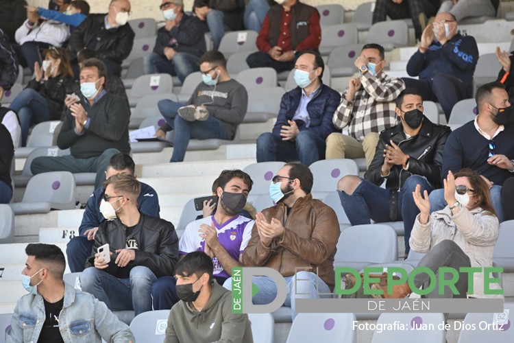 La afición en La Victoria (Real Jaén – UD Maracena)