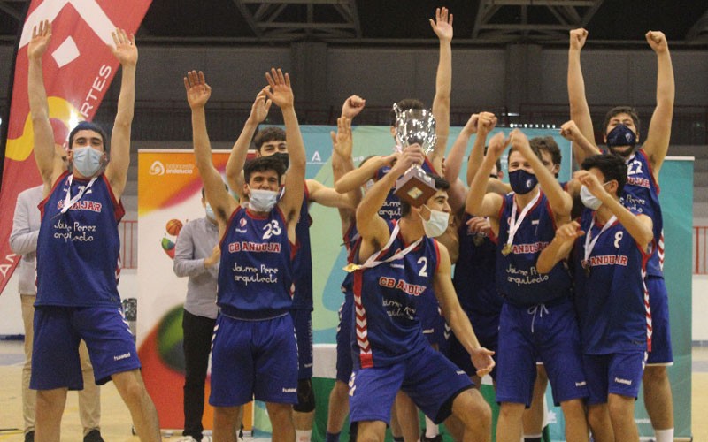 CB Andújar, campeón provincial de baloncesto junior masculino