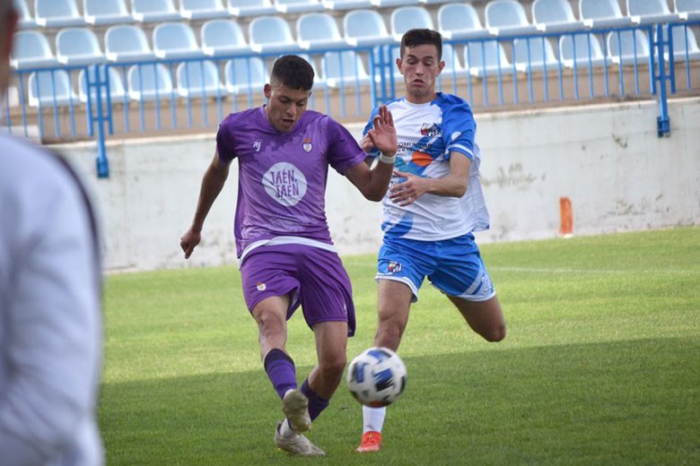 El Real Jaén no pasa del empate en Motril