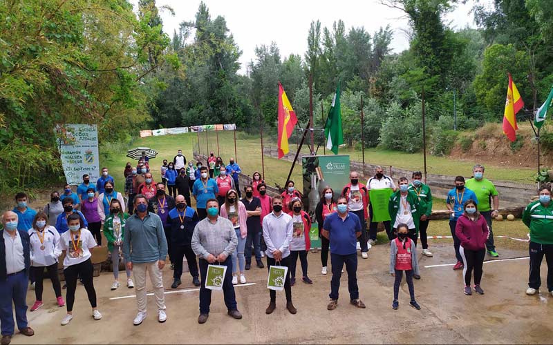 Estrella Martín y Dani Moreno, campeones de España de la máxima categoría de bolo andaluz