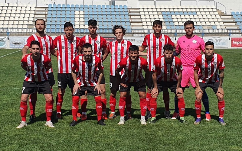 El Porcuna salda el debut de Valenciano con un empate ante el Motril