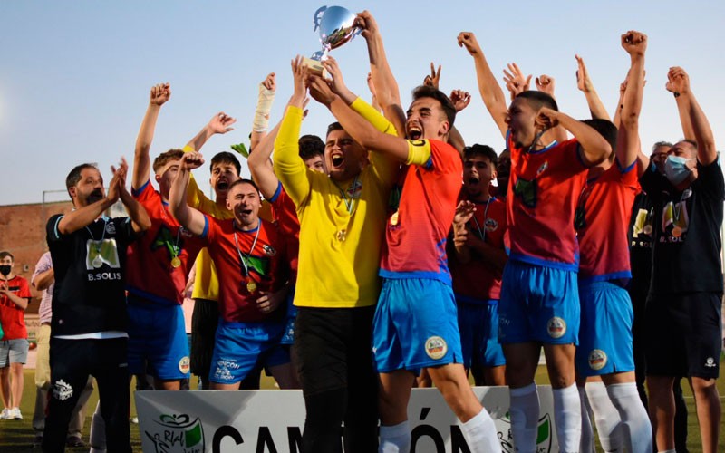 El fútbol y fútbol sala base cerró la temporada con las finales de Copa Diputación