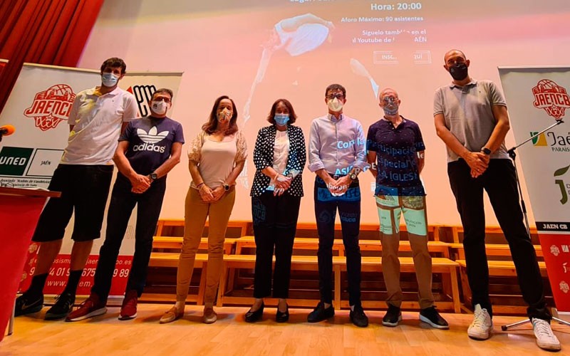 Comienzan las III Jornadas de Formación del Baloncesto del Jaén CB