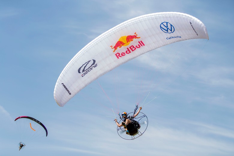 Miguel Díaz logra el triunfo en la prueba de la Liga Nacional de Parapente