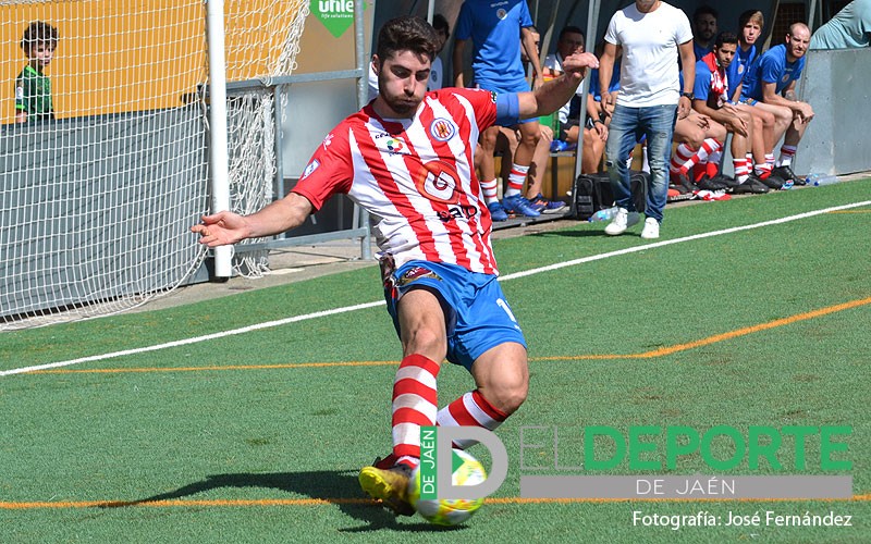 El Torredonjimeno renueva a Álvaro Lozano y ficha a David Romero