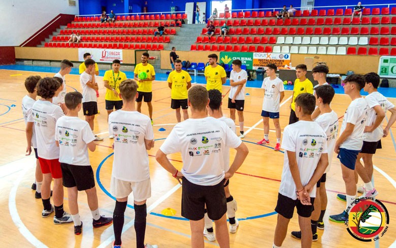 Úbeda vuelve a reunir a las jóvenes promesas del fútbol sala jiennense