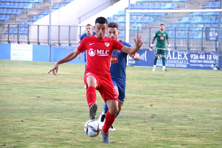 Empate sin goles en el amistoso del Linares Deportivo en Puertollano