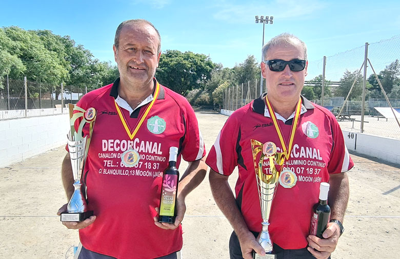 Paco Espinosa y Antonio Castillo, campeones de España por parejas de bolo andaluz