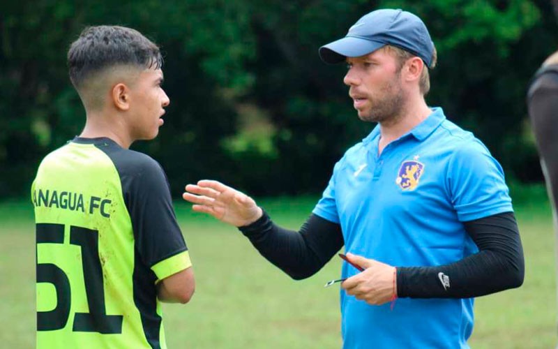 Debut con victoria para Juan Cortés en el banquillo de Managua FC