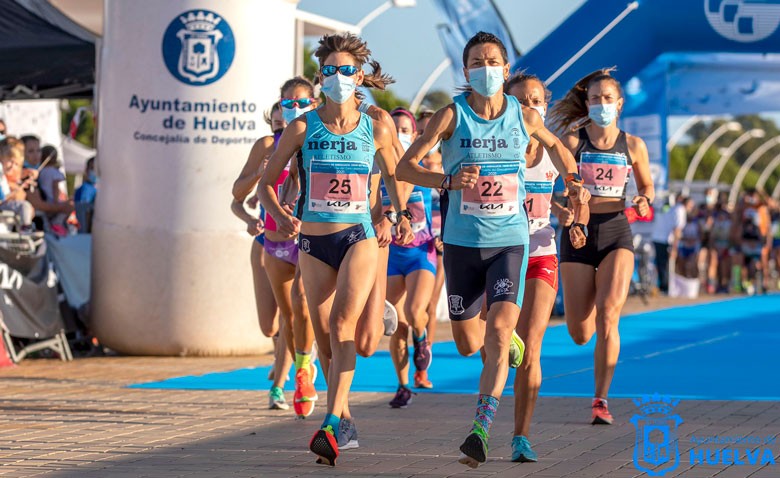 Lola Chiclana se proclama campeona de Andalucía en los 10 kilómetros de ruta de Huelva