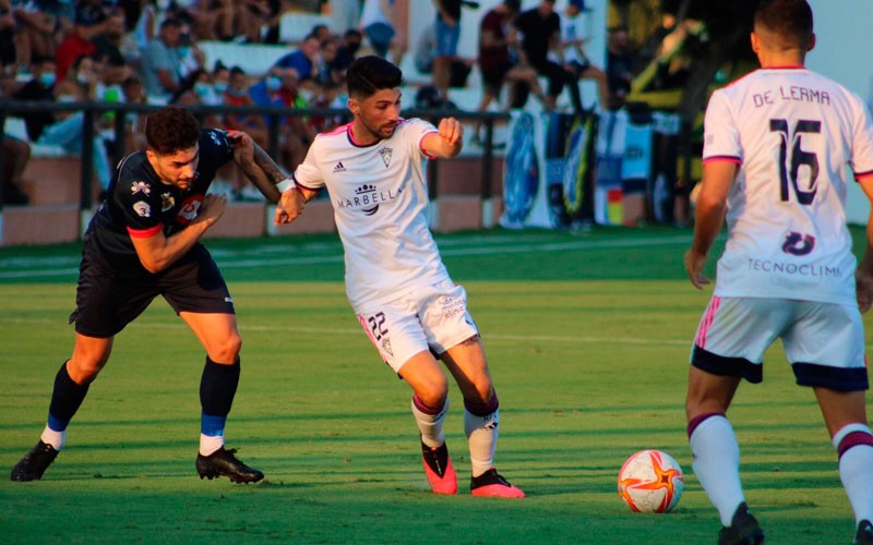 Un serio Torredonjimeno arranca un empate ante el Marbella FC