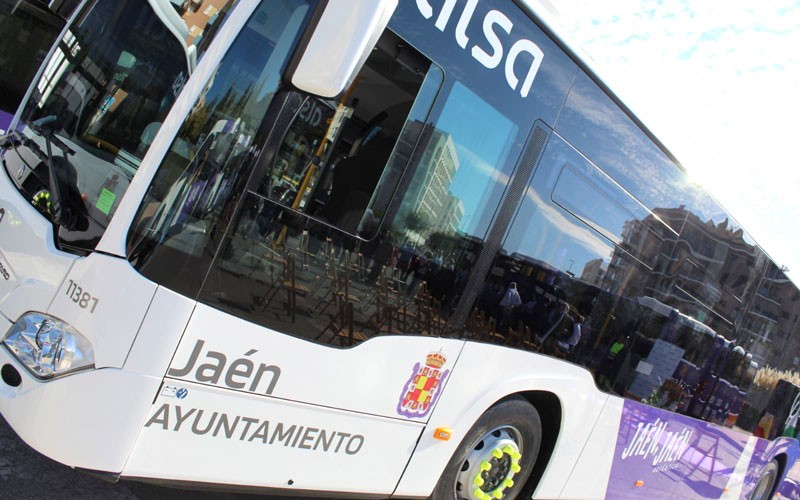 Ampliado el servicio especial de autobús urbano para asistir al Jaén FS – Real Betis